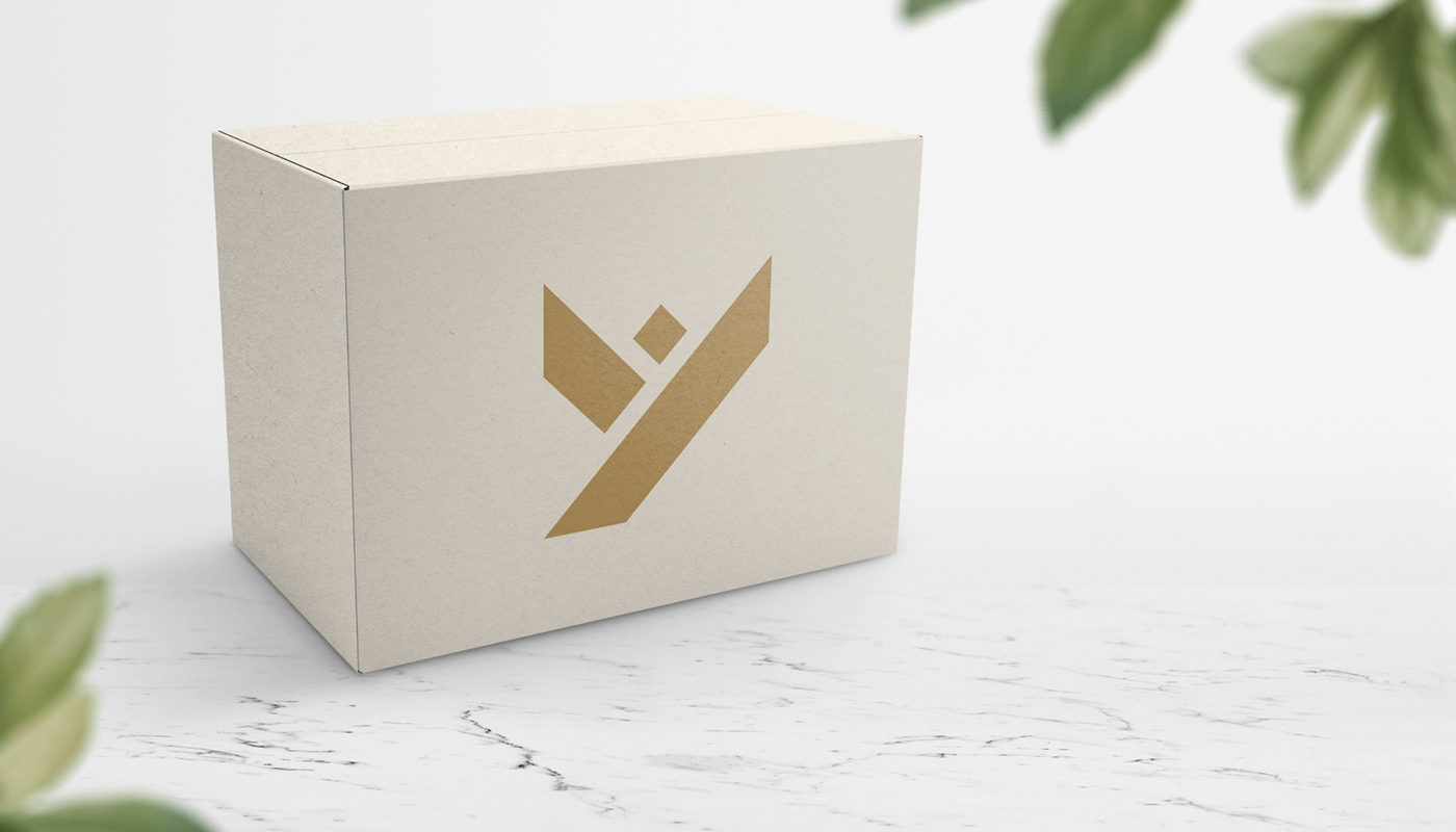 Мокап логотипу "Я живий!" на картонній коробці на мармуровій поверхні - бренд-ідентичність для healthy ініціативи